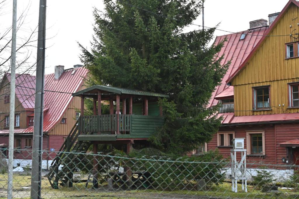 Strażnica Pod Lasem photo 3