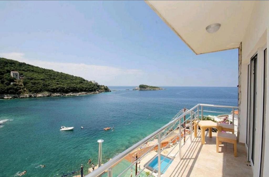 Villa Victoria photo 1