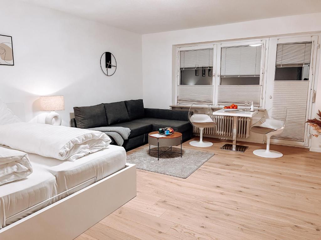 Neue, attraktive Wohlfühlwohnung mit traumhafter Aussicht photo 2