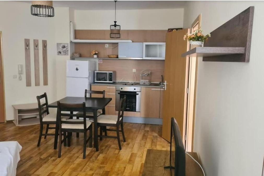Apartment Oasis A4-14 photo 4