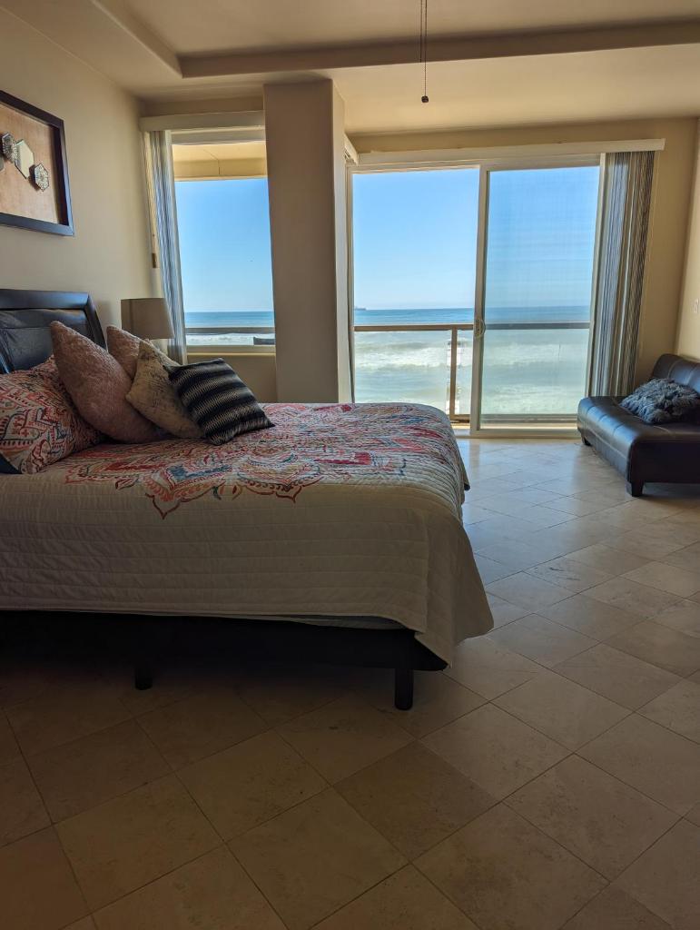Playa Bonita condo photo 1