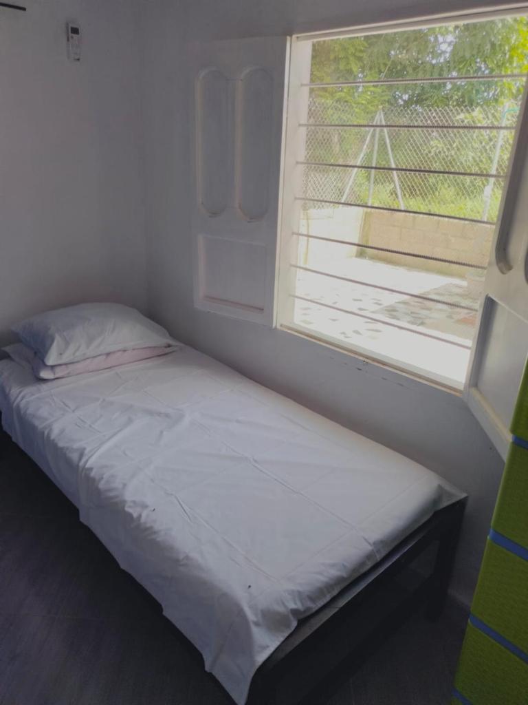 JANA HOUSE photo 3