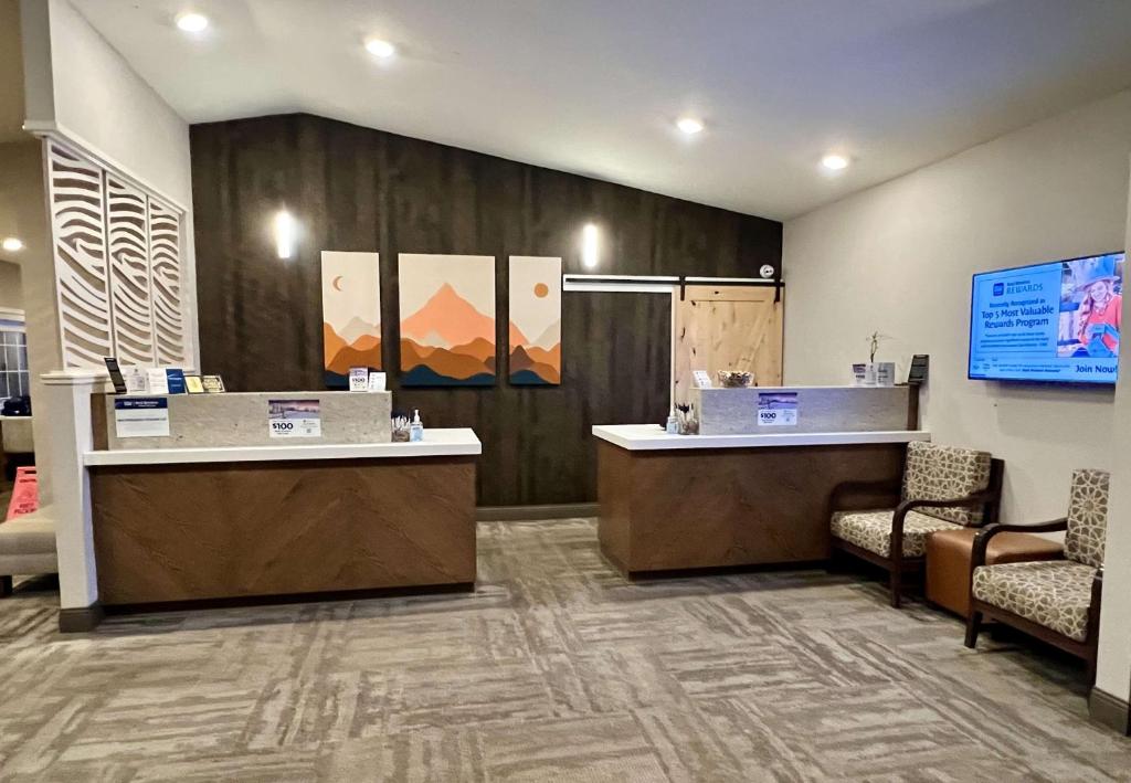 Best Western Country Inn image