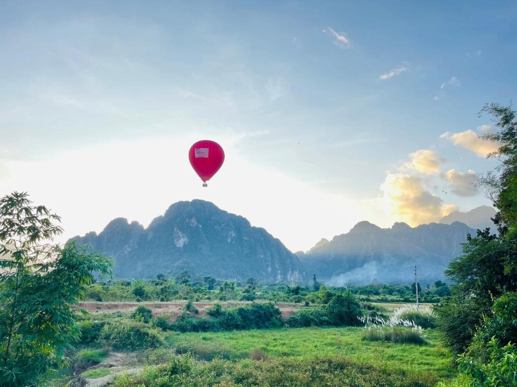Jungle Paradise VangVieng - Bungalows photo 2