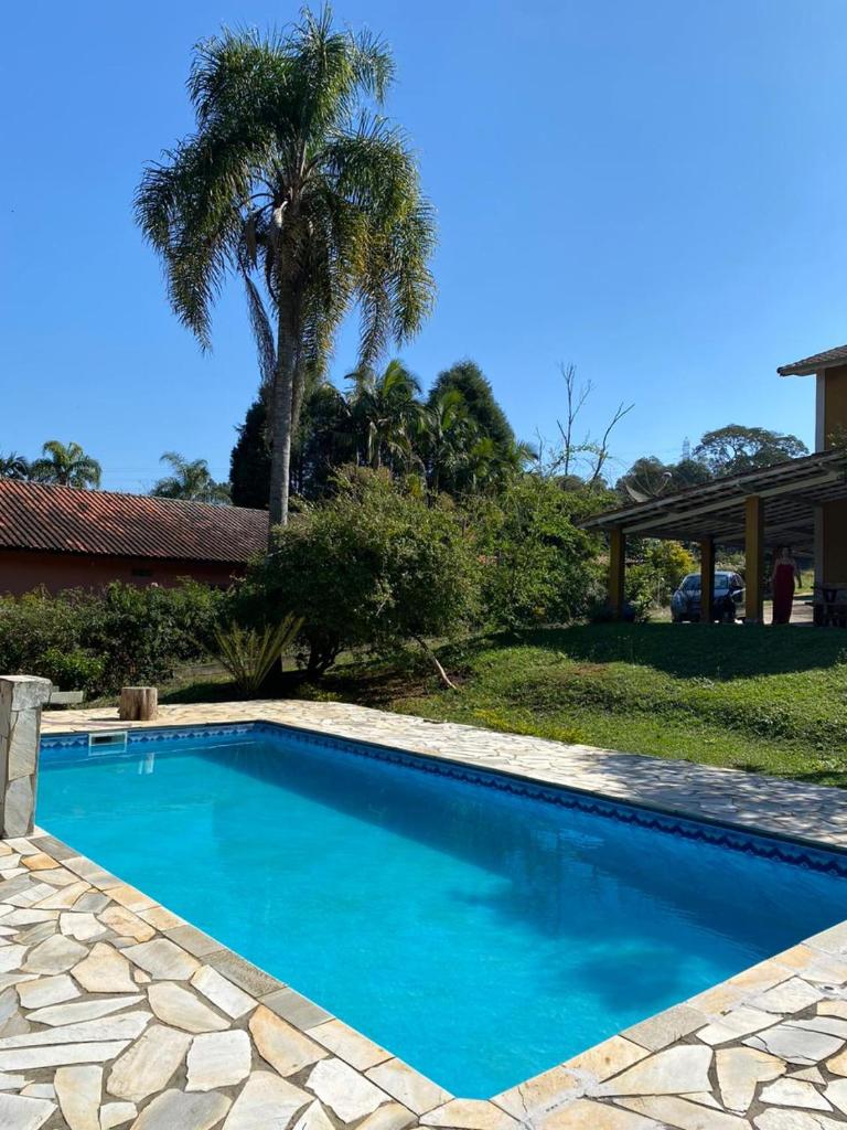 Chácara Ibiuna com Piscina e churrasqueira- Mundo de oz photo 4