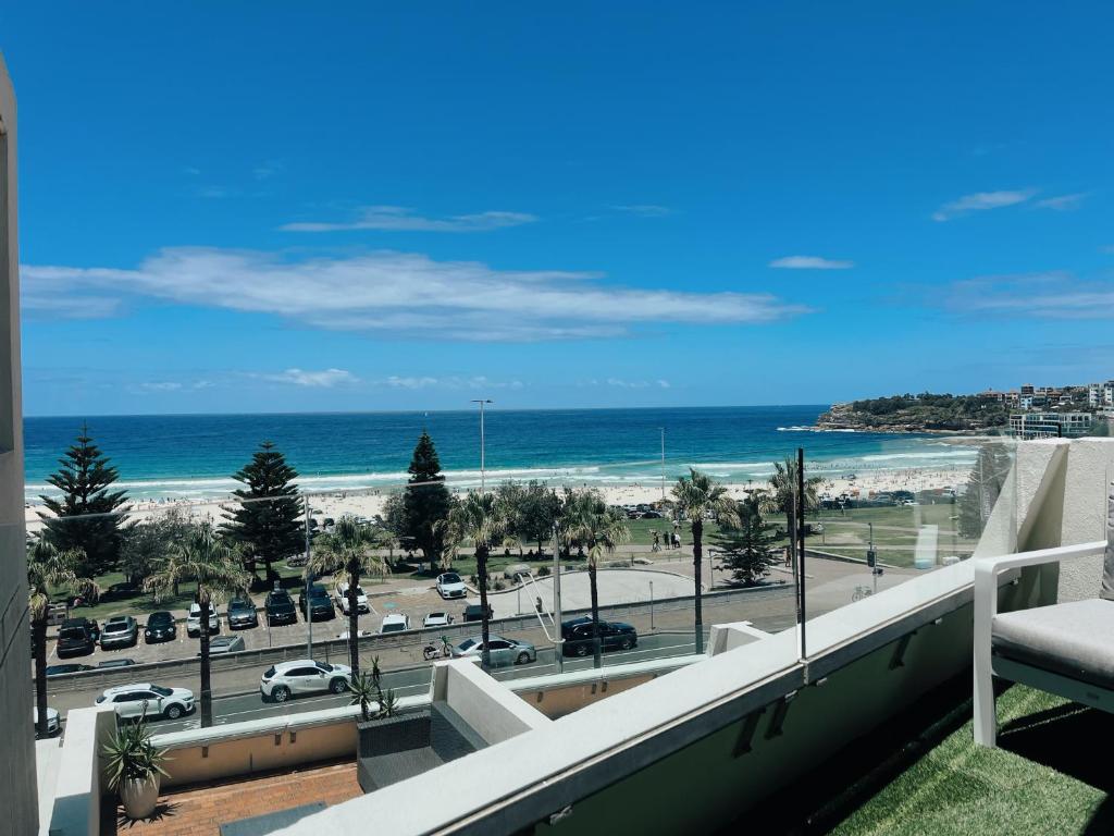 Bondi On The Beach Apartment