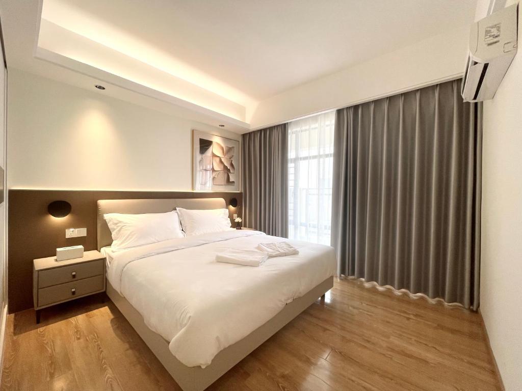 SKY 31 Luxurious Condominium photo 1