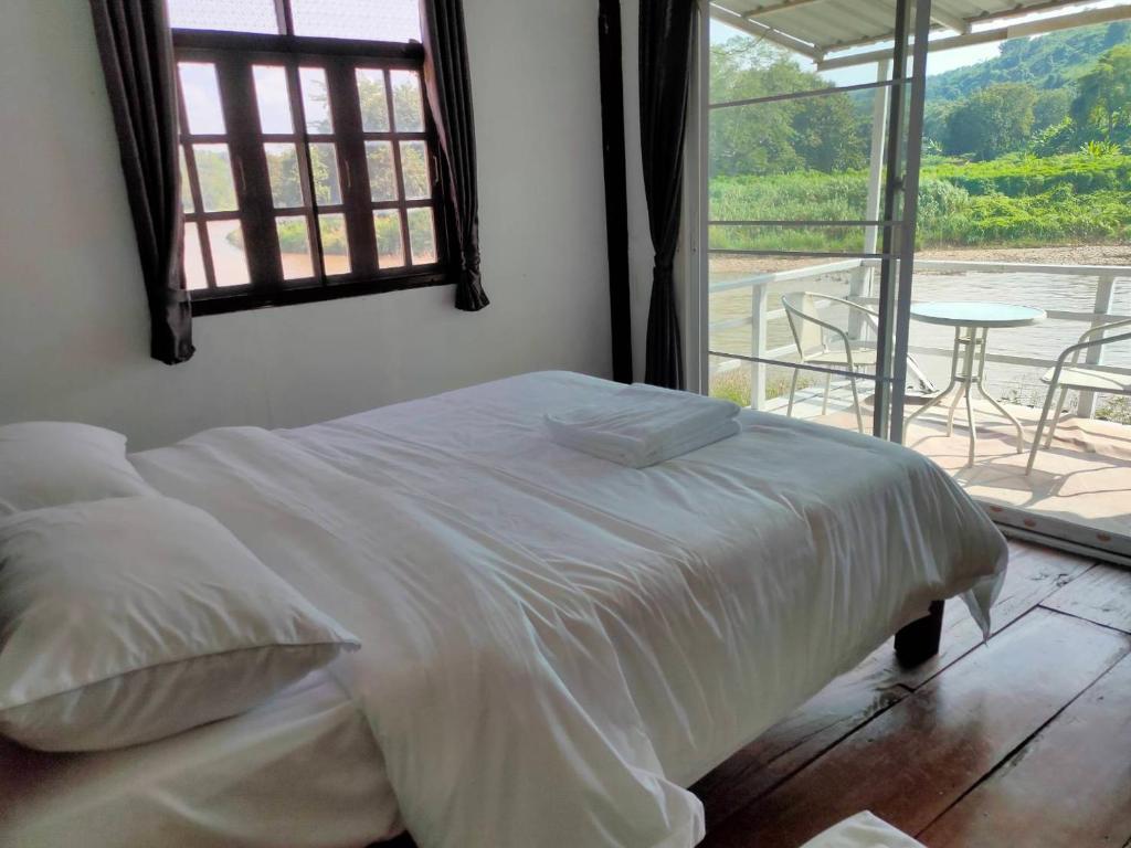 ริมกก โฮมสเตย์ rim-kok homestay
