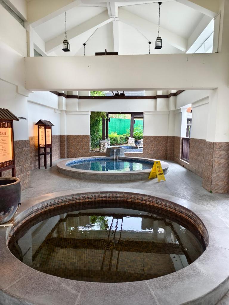 Mels Weldon Evergreen Lake Hotel Heyuan photo 4