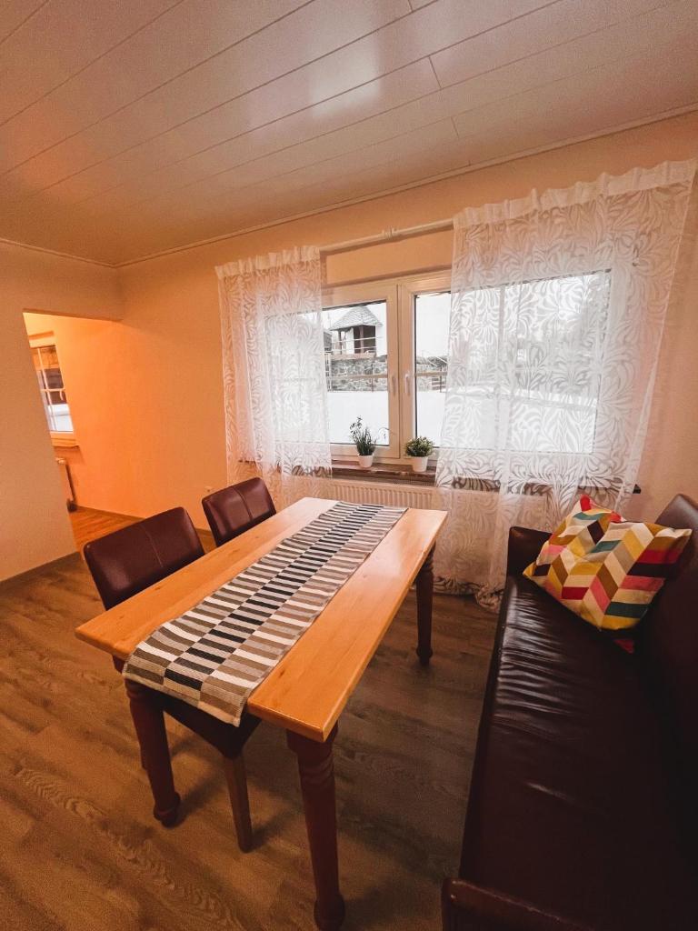 Frisch renovierte Ferienwohnung in ruhiger Lage photo 3