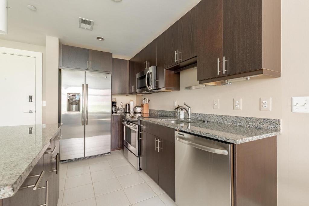Reston 1br w biz center 5 mi from hospital WDC-834 photo 4