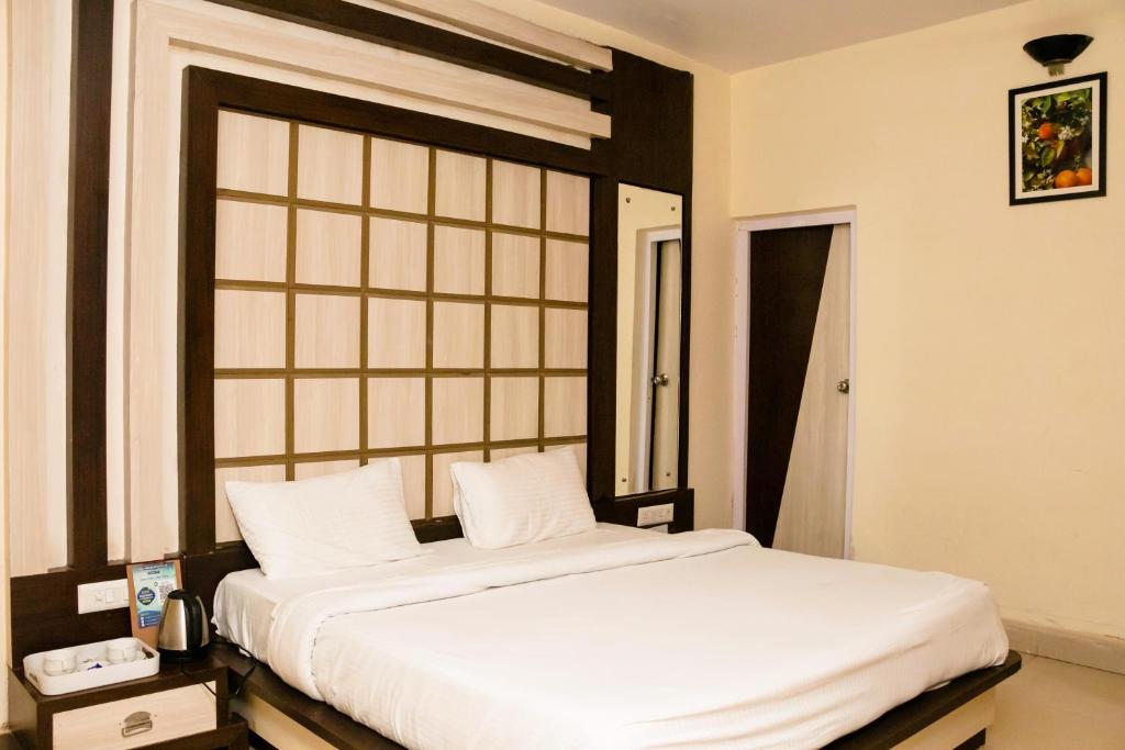 Ritumbhara Hotel & Resort photo 1