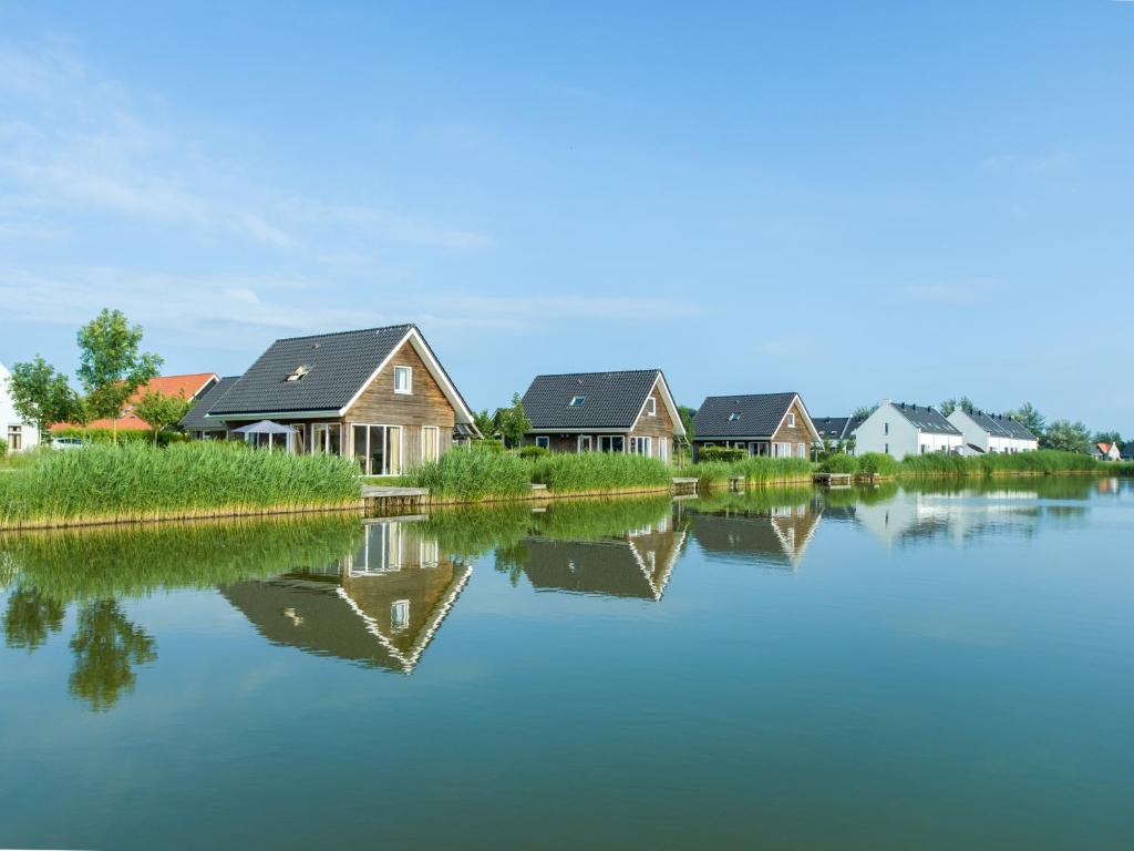 Dormio Strand Resort Nieuwvliet-Bad photo 2