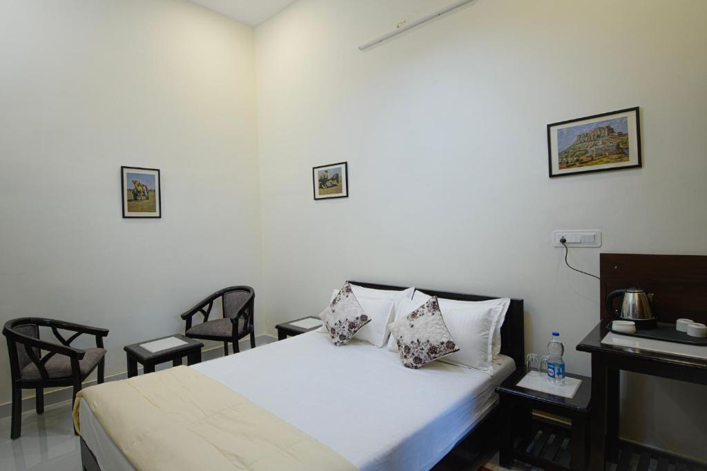 Sudarshan Homestay photo 2