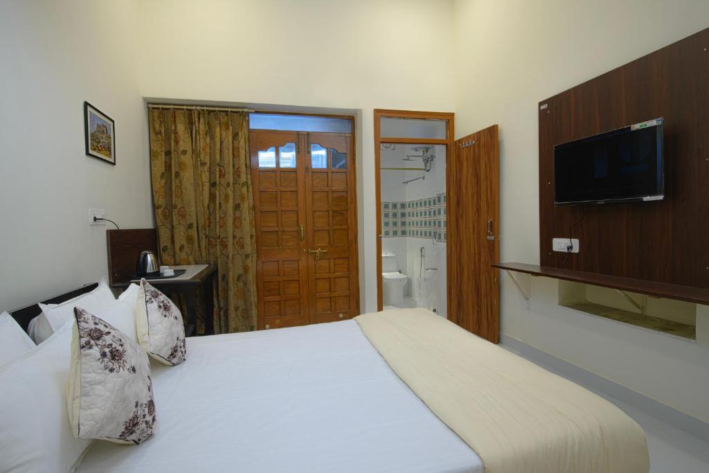 Sudarshan Homestay photo 3