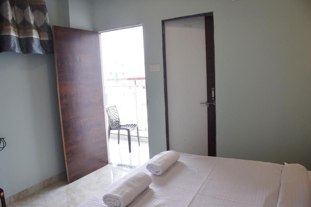 Shankar Residency, Akkalkot photo 1