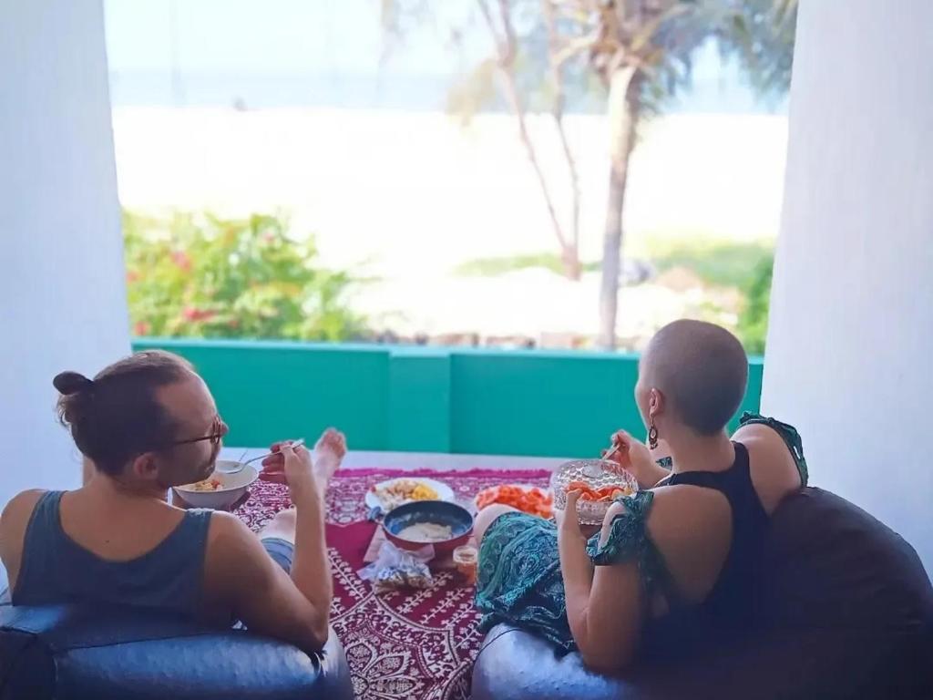 Summer beach house photo 1