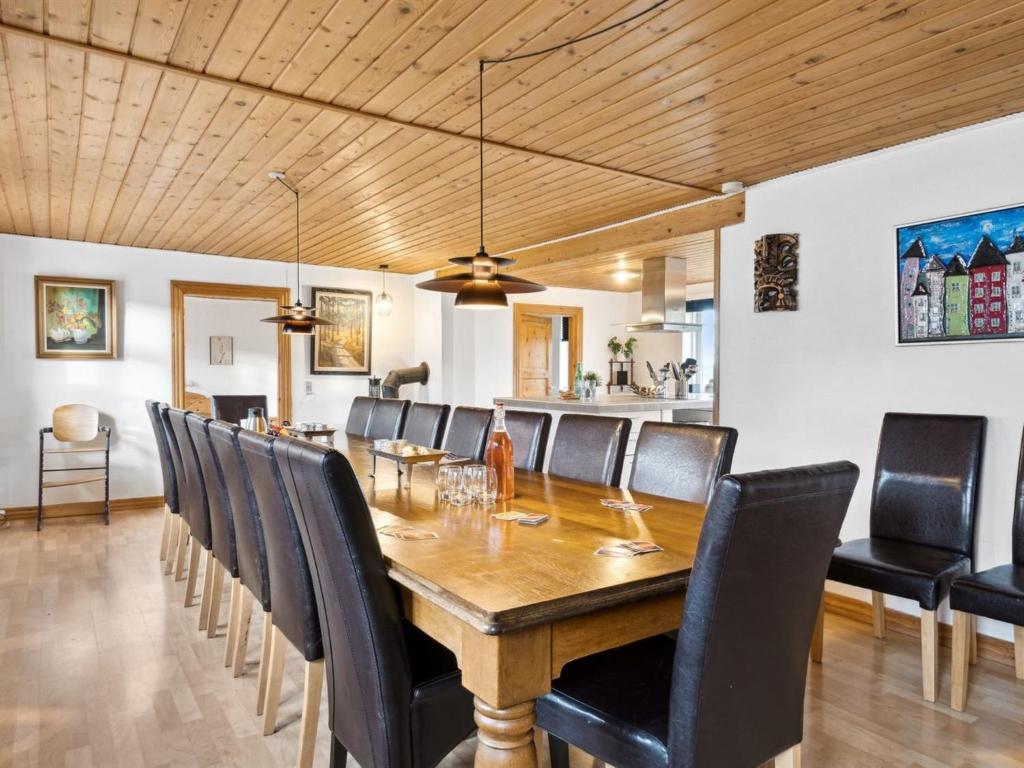 Holiday Home Sune - 6km from the sea in NW Jutland by Interhome photo 3