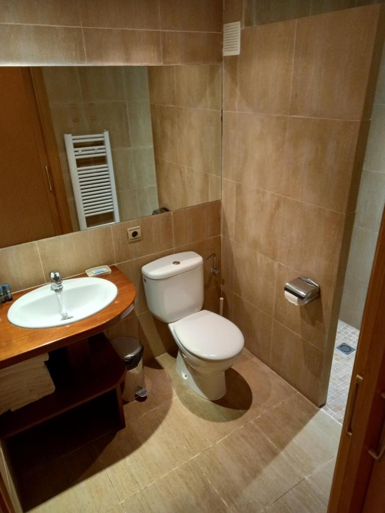 Hostal Cabrerès photo 2