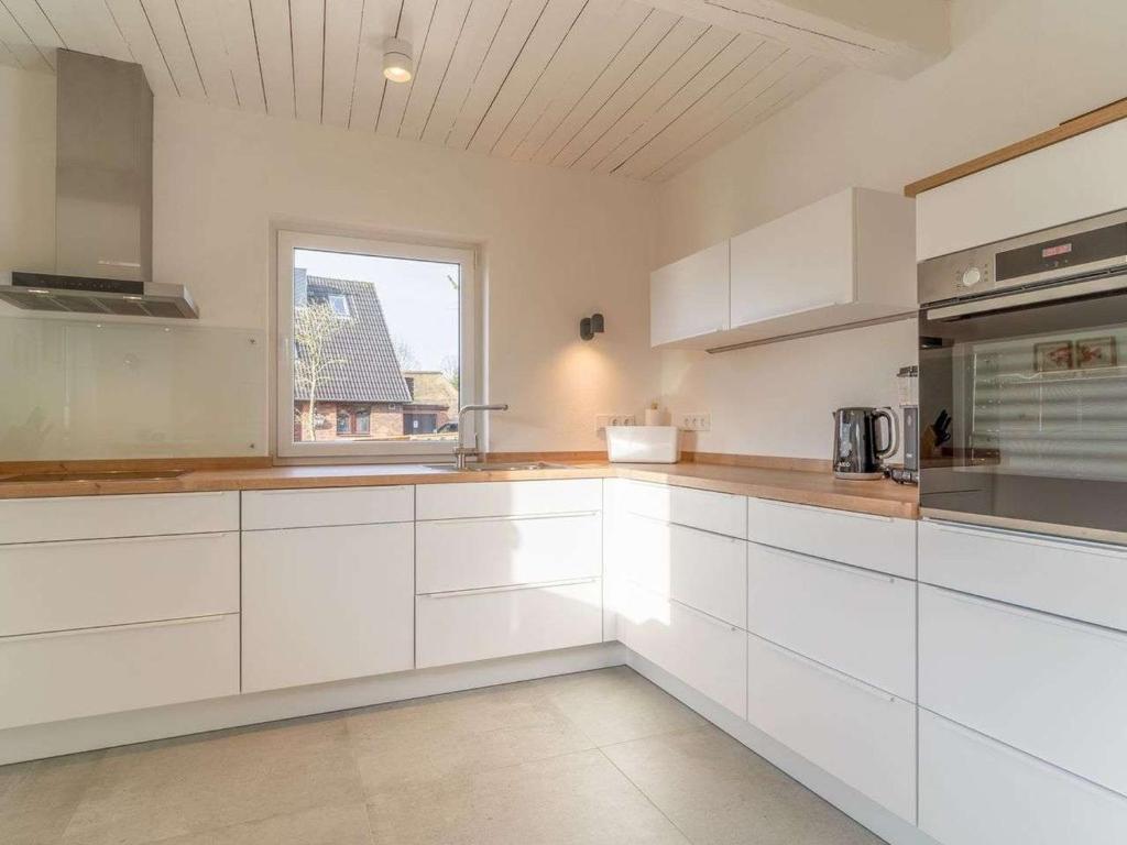 Holiday Home Seapoint by Interhome photo 3