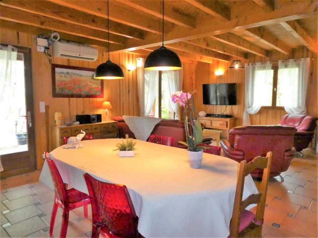 Holiday Home Le Chêne Vert by Interhome photo 3