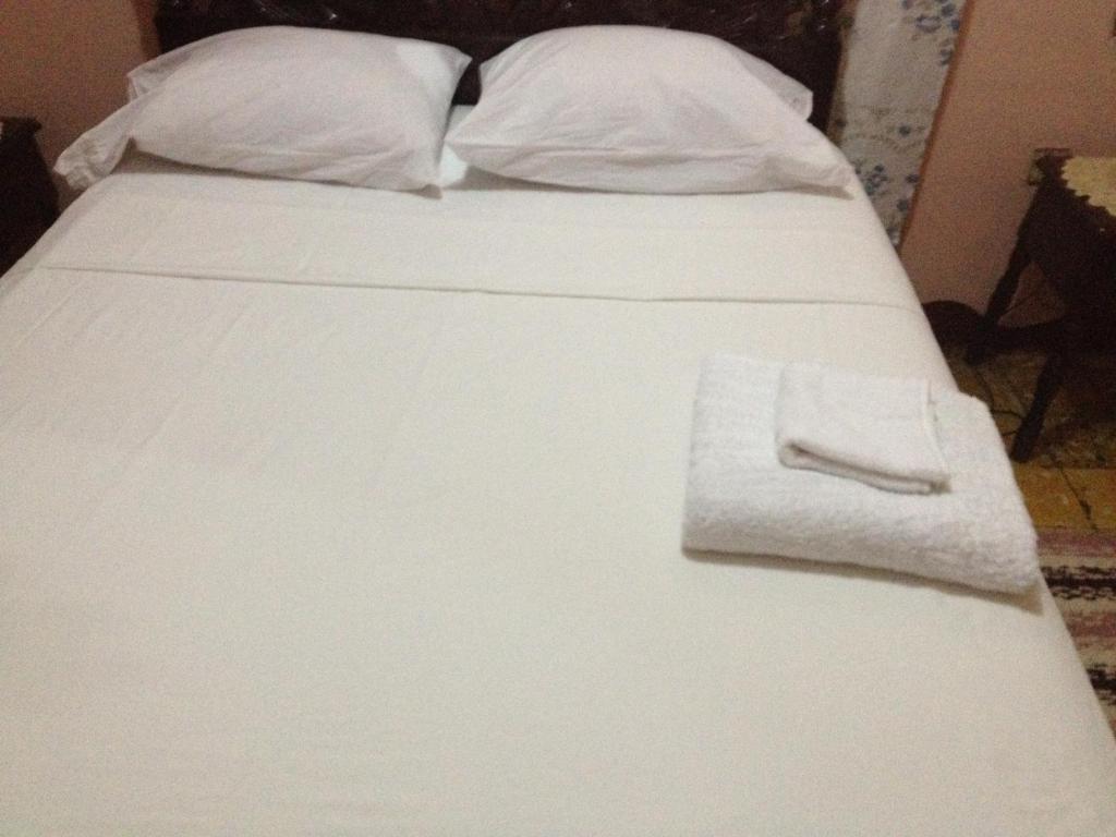 Kingston Airport bed and breakfast photo 1