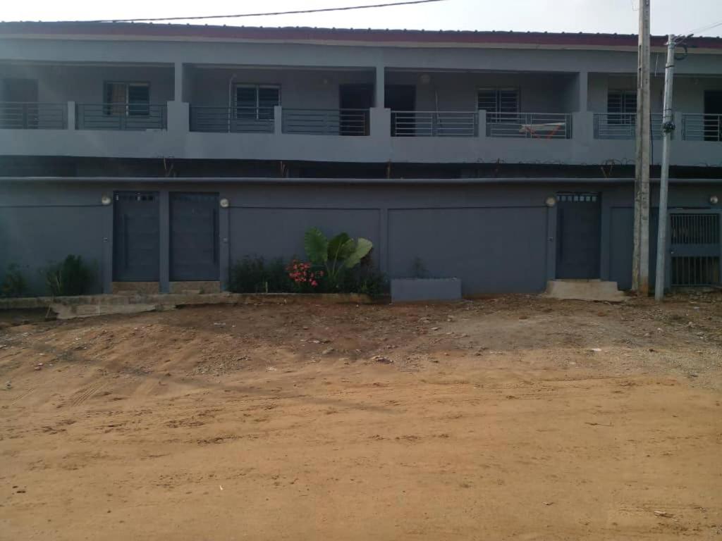 Lovely 1-Bed duplex house