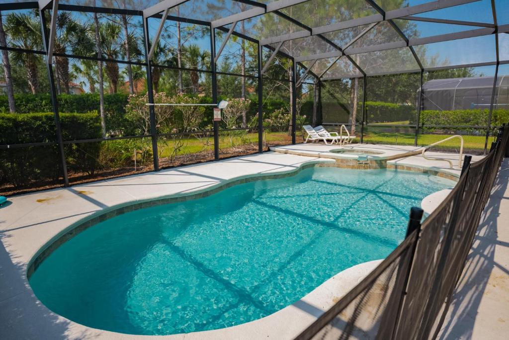 6 Bedroom Pool Home Solterra Resort photo 1