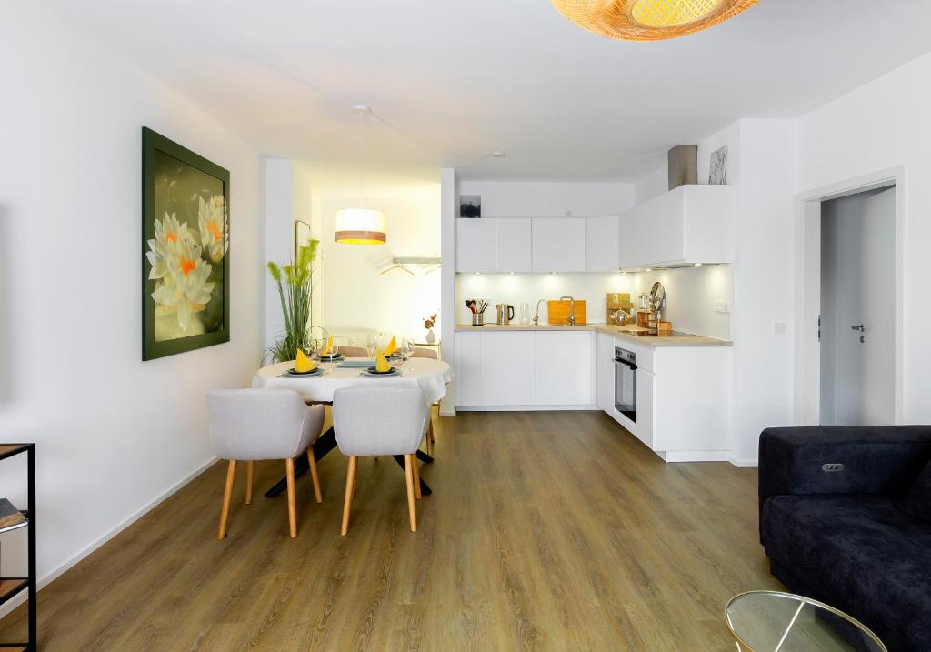 Modern lovely central Apartment photo 4