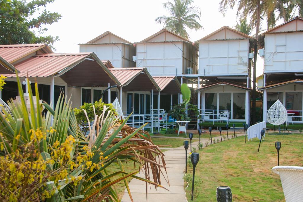 Luxurious Beach Resort Agonda photo 2