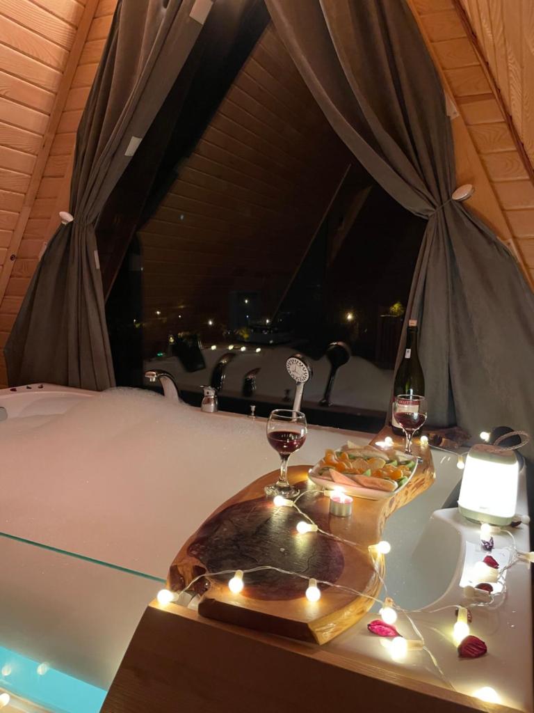 Doğanın İçinde Lüks Jakuzili Balayı Bungalovu(роскошное шале с джакузи) photo 4