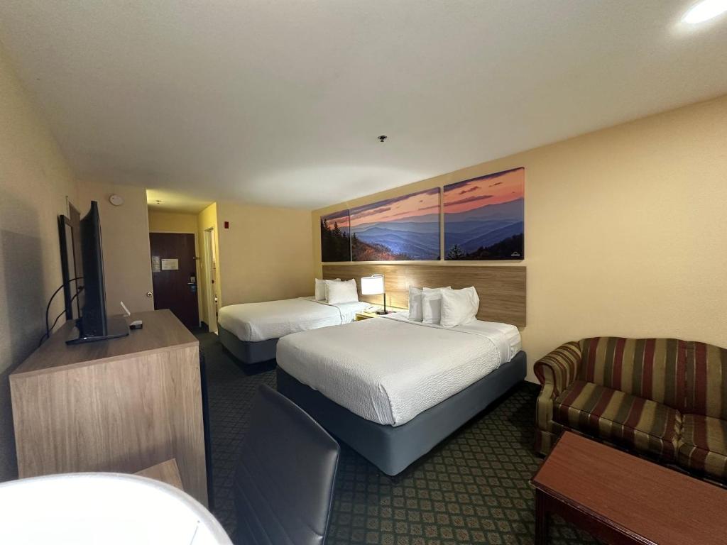 Days Inn & Suites by Wyndham Eunice image