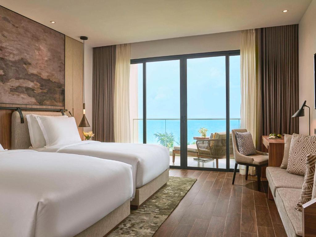 Mövenpick Resort Waverly Phu Quoc