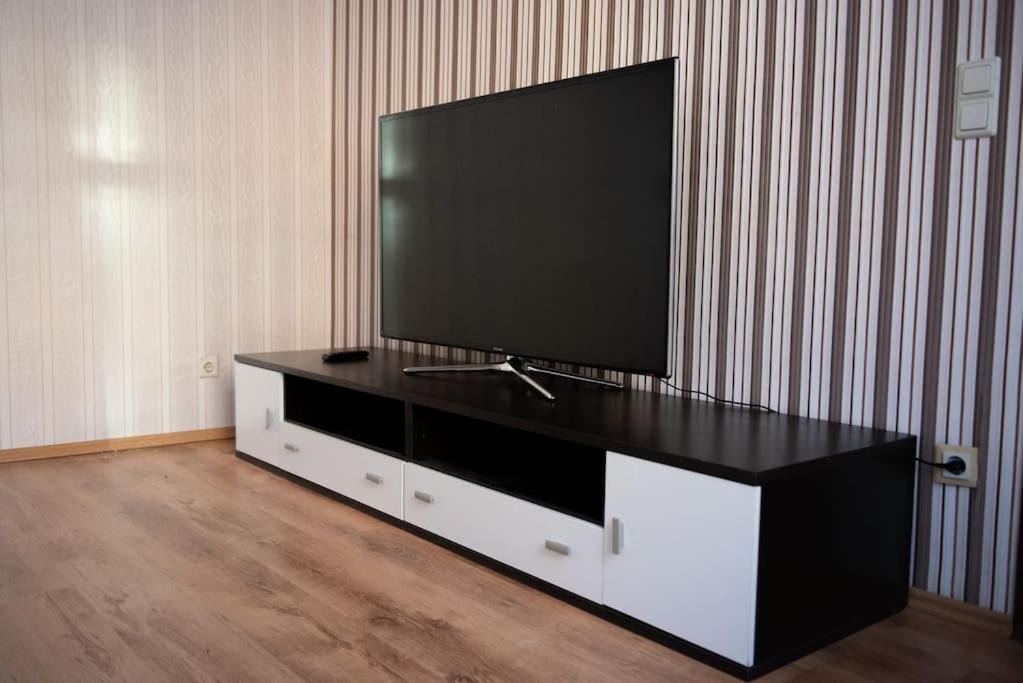 2 Zi.-Wohnung Stadtnah, Messenah photo 2
