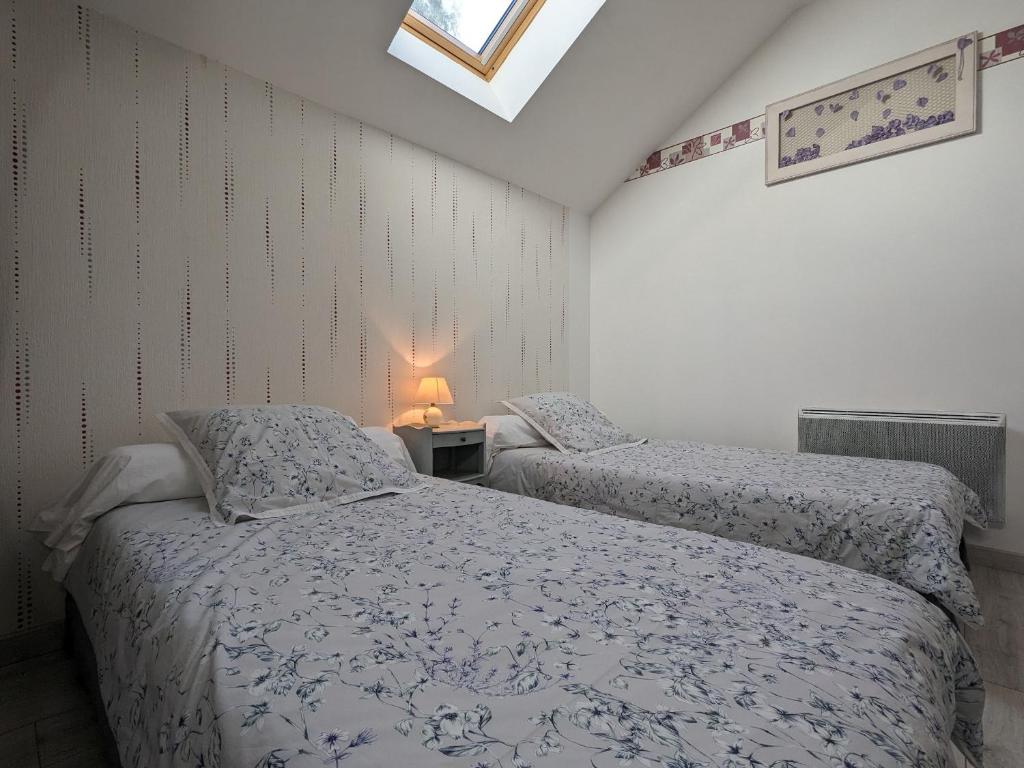 Gîte Pérassay, 5 pièces, 8 personnes - FR-1-591-172 photo 1