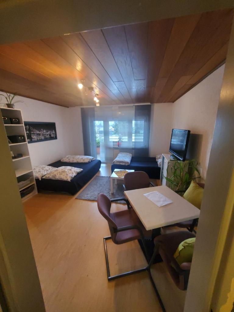 Einzimmerwohnungmit großem Balkon photo 4