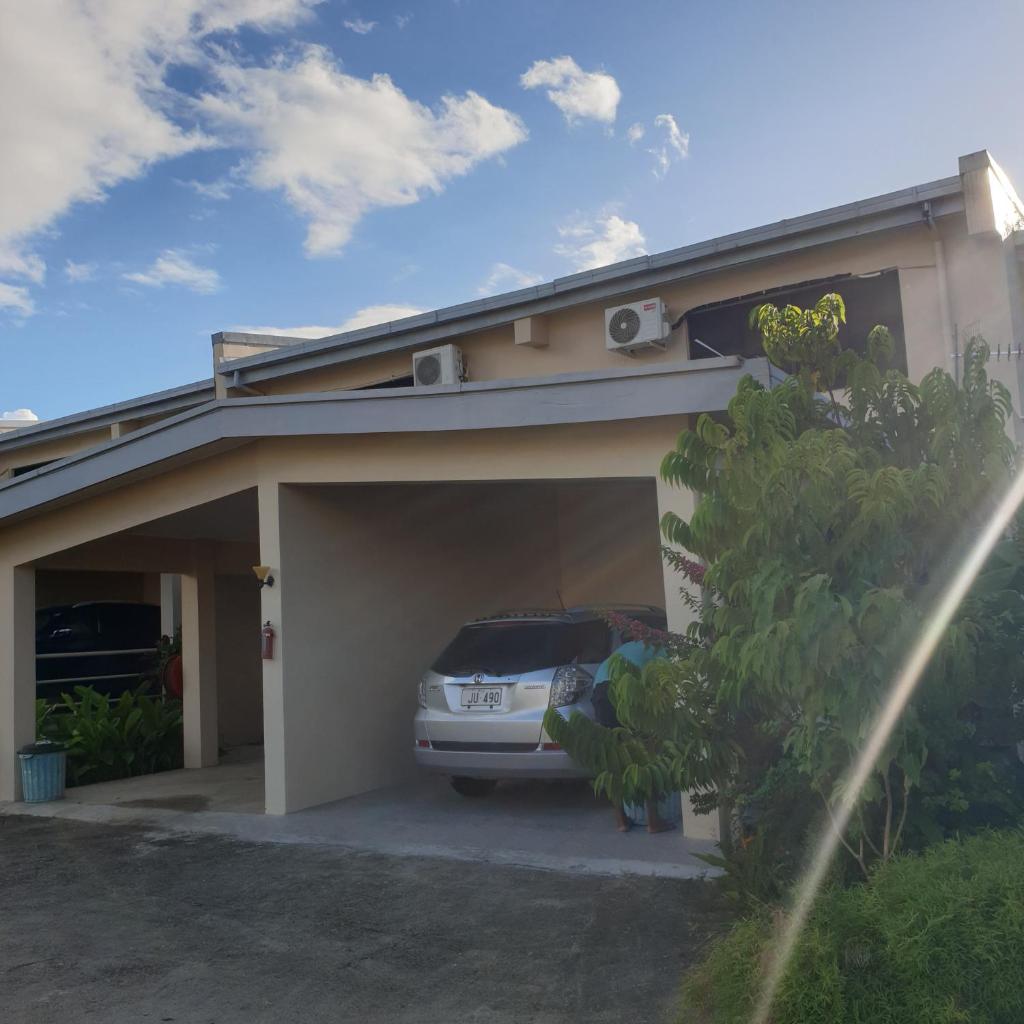 Ambitious Apartment Nadi photo 1