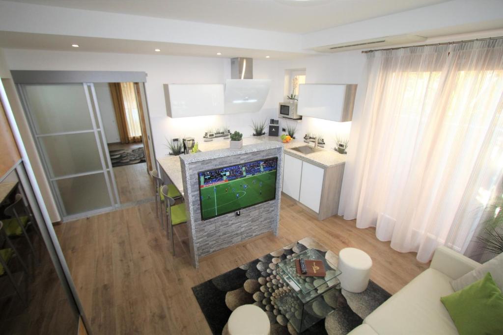 Apartment Silvia photo 2