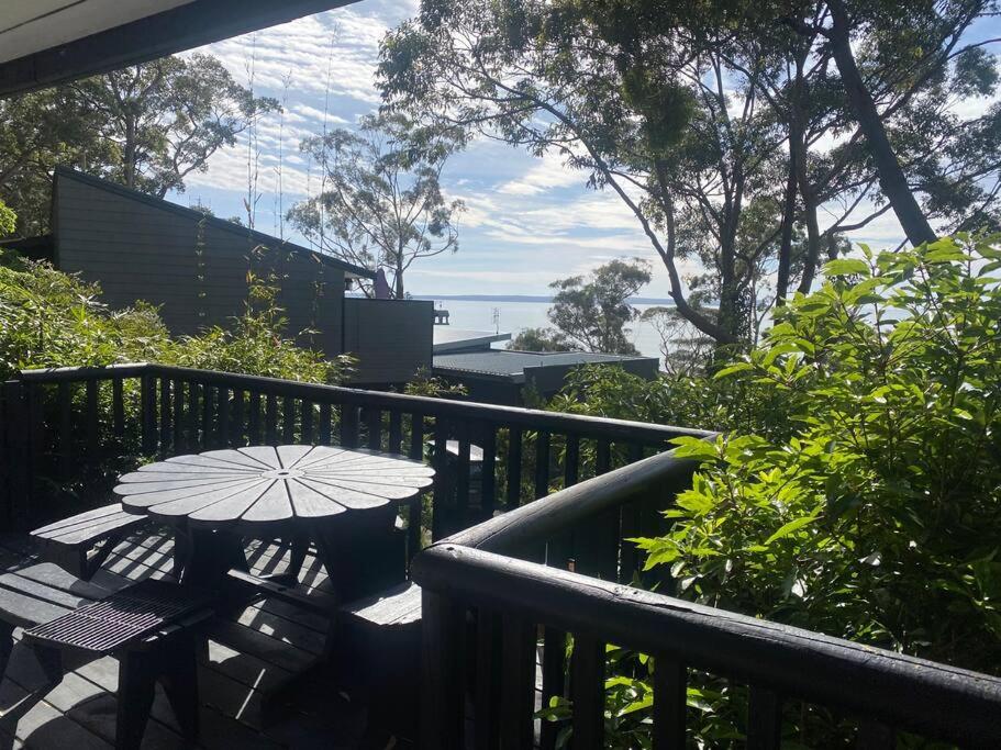 Beautiful Large Home, Big Bay Views, Open Fire photo 3