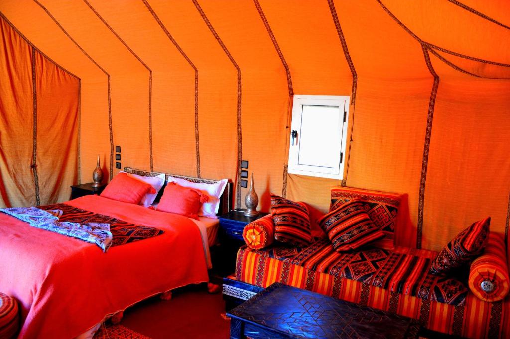 Merzouga wild luxury camp photo 2