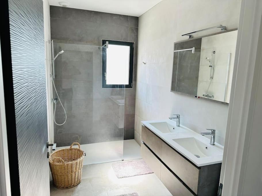 MAISON CONTEMPORAINE proche Chatelaillon plage photo 1