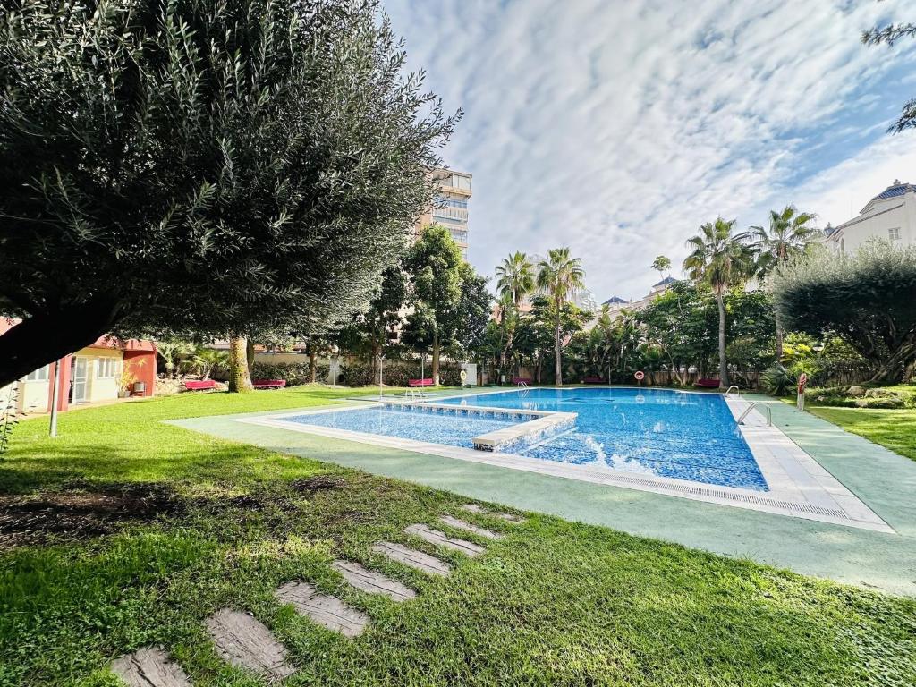 A1029 - Cala Esmeralda - 2004 Finestrat photo 1