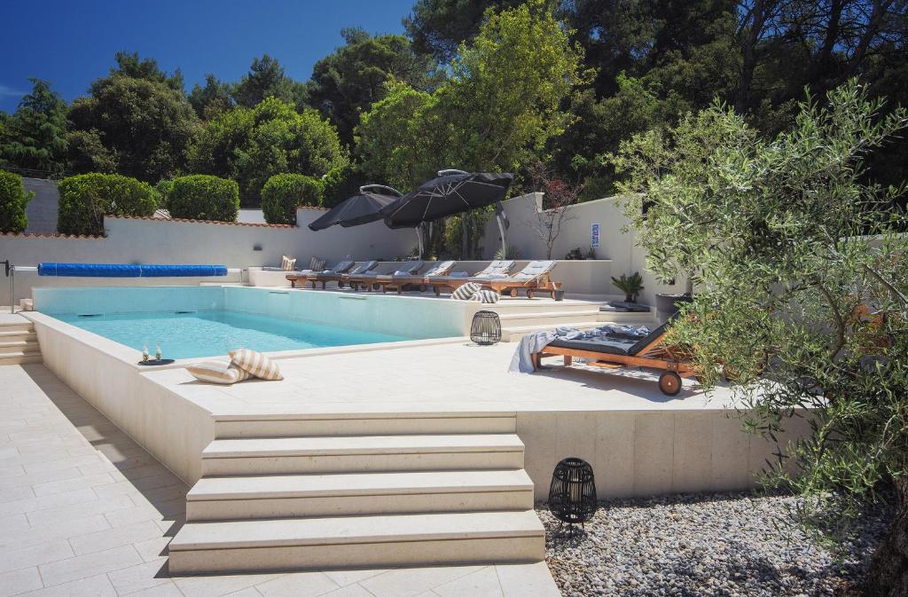 Villa Forest Bay near Pula for 8 people - only 300 meters from the beach photo 4