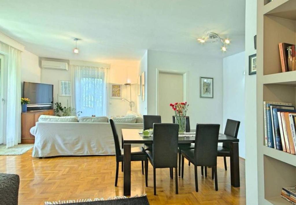 Villa Hisina in Central Istria for 8 people with private swimming pool photo 3