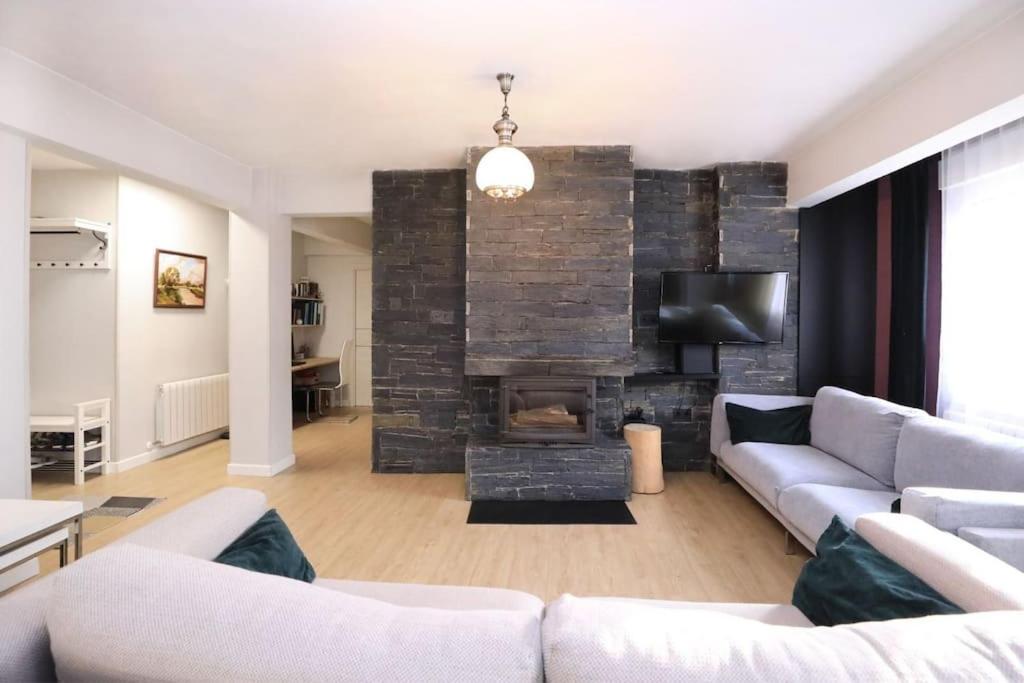 Amazing modern apartment! photo 4
