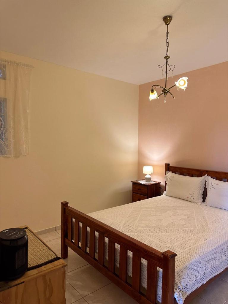Traditional flat in Ziria - Lampiri photo 1