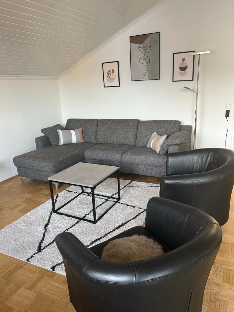 Helle, ruhige Ferienwohnung mit Balkon photo 3