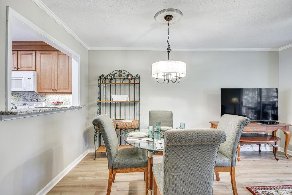 Modern McCormick Townhome on Lake Thurmond! photo 4