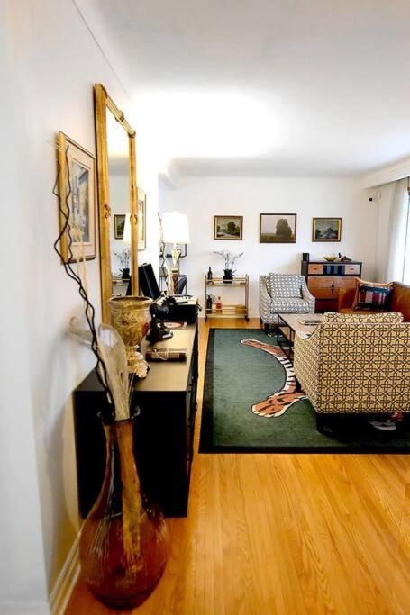 Cellar House NOTL - Entire Home in the Heart of Niagara-on-the-Lake photo 2