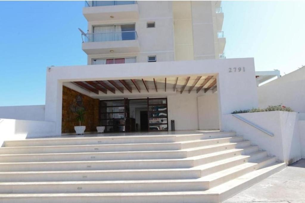 Nautilus Peninsula Piso 14 (Cerca de Todo) photo 2